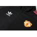 Манчестер Юнайтед спортивный костюм чёрный с красными полосками 2022-2023